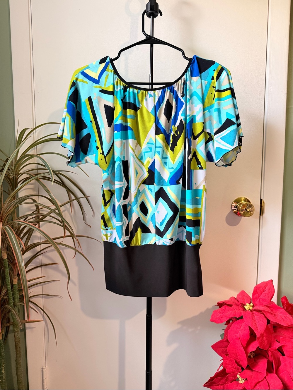 Versona Multicolor Abstract Print Flutter Sleeve Top Size M